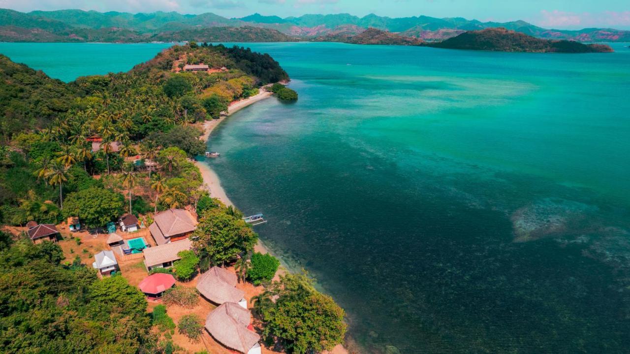 Khabita Beach Resort Lembar  外观 照片