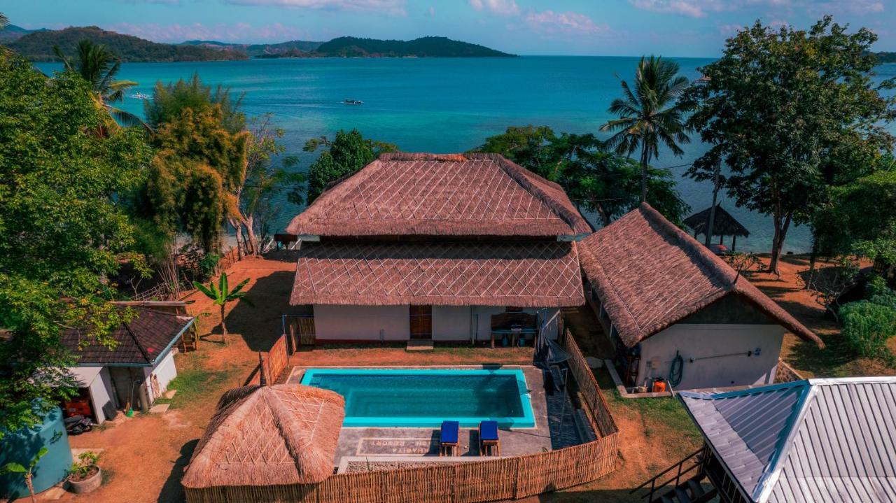 Khabita Beach Resort Lembar  外观 照片