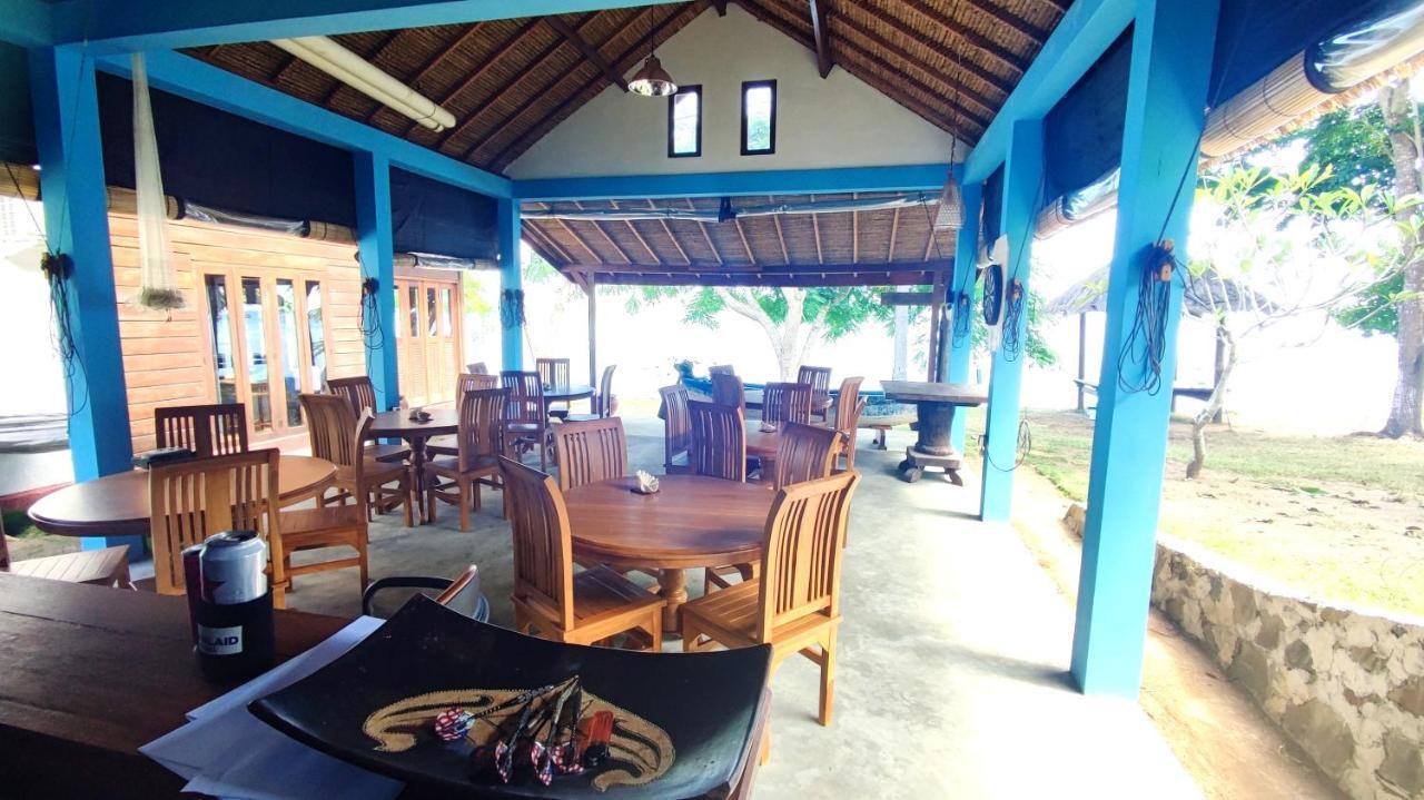 Khabita Beach Resort Lembar  外观 照片