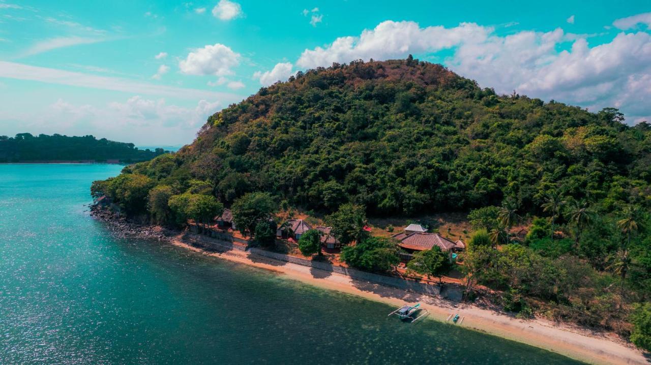 Khabita Beach Resort Lembar  外观 照片